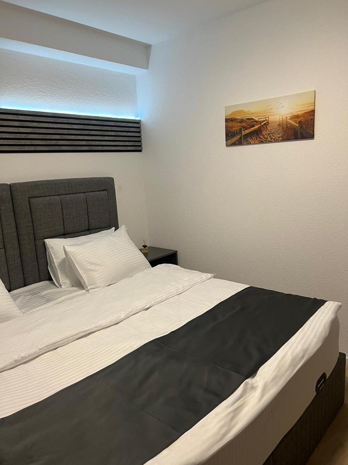 Dido Diamond Hotel Dietzenbach Eksteriør bilde